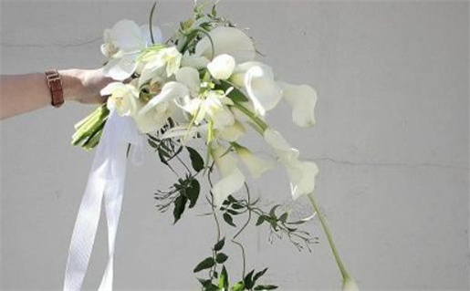 2025年02月12日结婚吉日查询 今日办喜事好不好